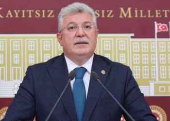 AKP Grup Başkanvekili Akbaşoğlu: Parlamenter sisteme d&ouml;nmek en b&uuml;y&uuml;k gericiliktir