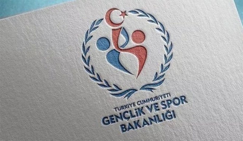 AKP, bakanlık kadrosu için sertifika şartı getirdi