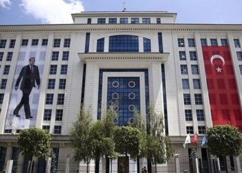 AKP yarın kampa giriyor: Seçim öncesi yol haritası belirlenecek