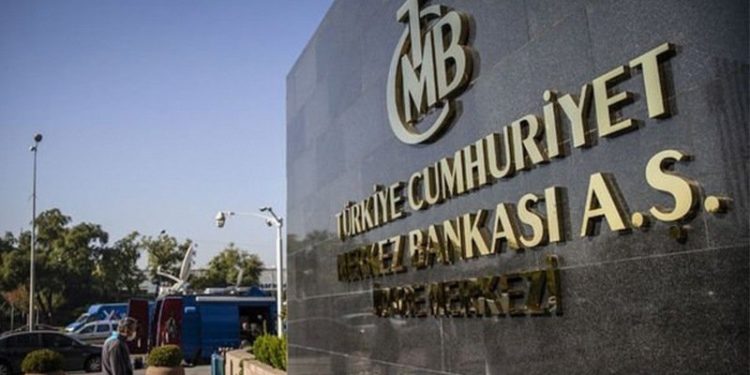 AKP'de 2 puanlık faiz indirimi beklentisi