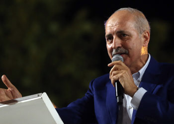 AKP'li Kurtulmuş: Hiçbir ekonomik gerekçesi yokken kurlar birden füze gibi yukarıya doğru yükseldi