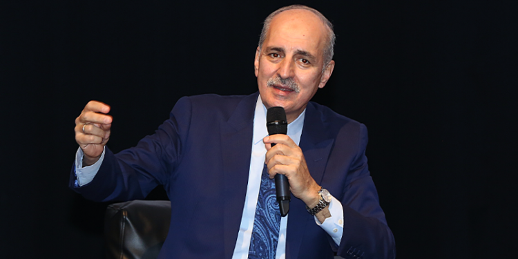 AKP'li Kurtulmuş'un döviz alan esnaflara ilişkin sözlerine muhalefet ve ekonomistlerden tepki: En büyük ahlaksızlık enflasyonla çalmaktır