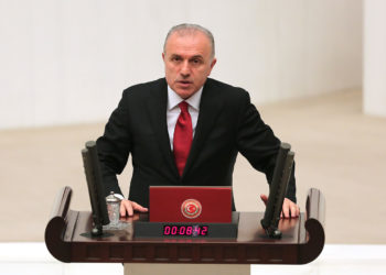 AKP’li Babuşçu: Ekranlarda AKP adına konuşan gazeteciler en önemli sorun