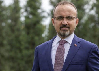 AKP’li Turan: Zor bir süreçten geçiyoruz, bunu inkâr etmiyoruz