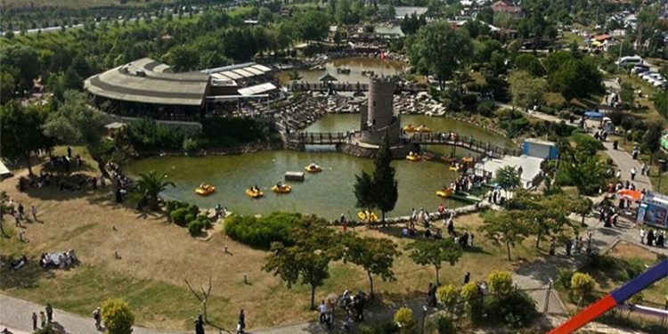 AKP’li belediye Erdoğan’ın attan düştüğü parkı İBB’ye devretmiyor