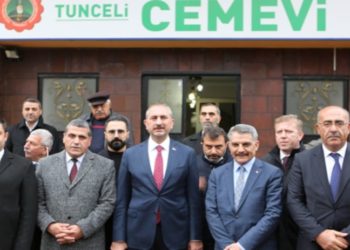 Adalet Bakanı'na cemevi yanıtı: Seçim yatırımı, samimi bulmuyoruz