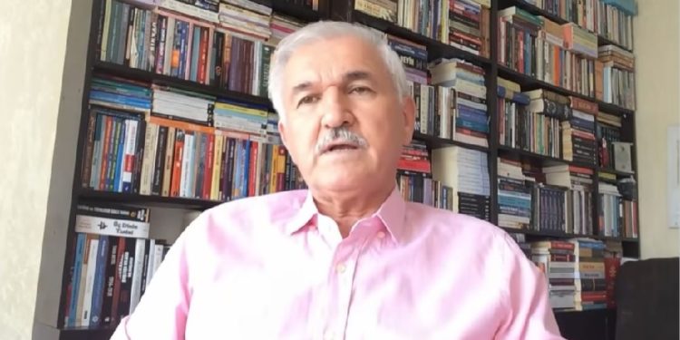 Albayrak: ‘Dolardan bize ne’ diyenlerin şerefi varsa kişisel döviz varlığını açıklasın