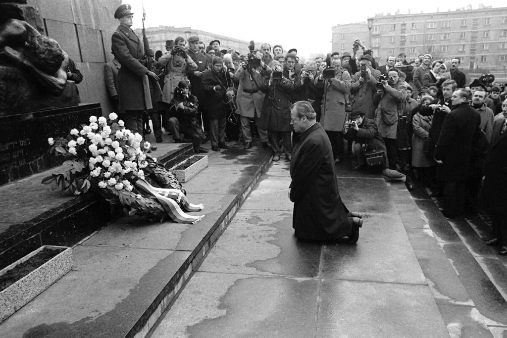 Almanya’yı sarsan iddia: Başbakan Brandt muhbirmiş