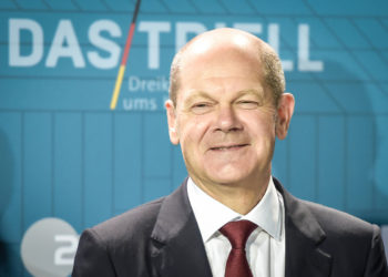 Almanya koronavirüs önlemlerini sertleştirdi