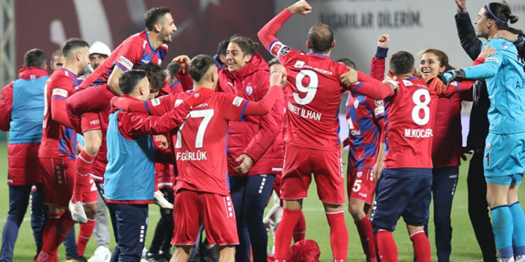 Altınordu'da Play-Off sesleri