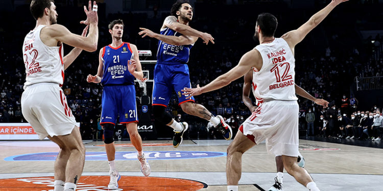 Anadolu Efes, THY Avrupa Ligi'nde UNICS Kazan'a konuk olacak
