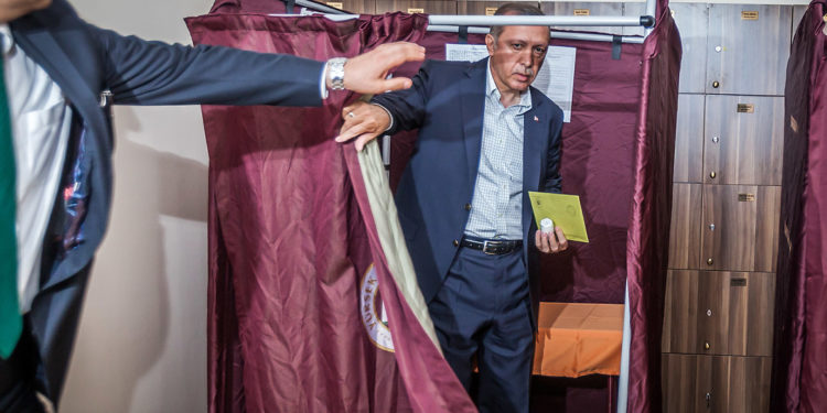 Araştırmacı Kulat: Mart’ta baskın seçim ihtimali var