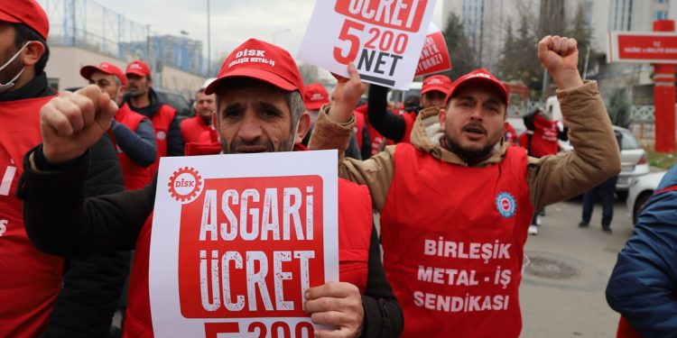 Asgari ücrette en az 300 dolar iddiası