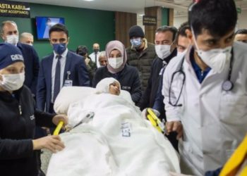 Asiye Ateş'e doku nakli başladı