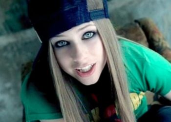 Avril Lavigne: 'Sk8er Boi' şarkısının filmi geliyor