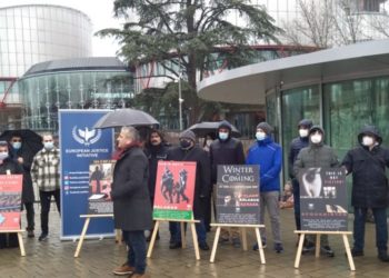 Avrupa Adalet İnisiyatifi AİHM önünden seslendi: Zulmün karşısında insanlığın yanındayız, buradayız!