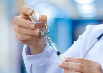 Avrupa İlaç Ajansı, Koronavirüs'e karşı Novavax aşısına onay verdi