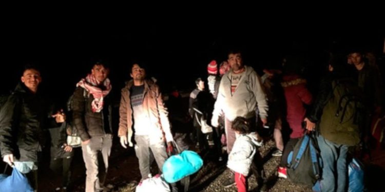 Avrupa'da anket sonucu: Çoğunluk sınırlara duvar ve çit örülmesini istiyor