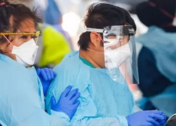 Avustralya’da koronavirüs testleri pozitif çıkan yüzlerce kişi yanlış bilgilendirildi