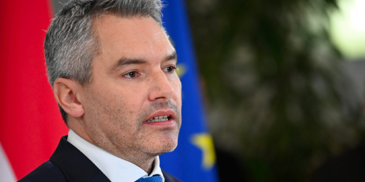 Avusturya İçişleri Bakanı Karl Nehammer, ülkenin yeni başbakanı olacak