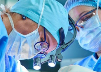 Avusturya'da bir cerrah, ameliyatta yanlış ayağı kestiği için ceza aldı