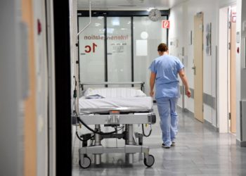 Avusturya’da, Covid-19 nedeniyle ölen Türk vatandaşının yakınları doktorlara saldırdı
