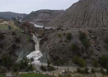 Ayvalık’ta maden tesisinin deposu çöktü atıklar dereye aktı