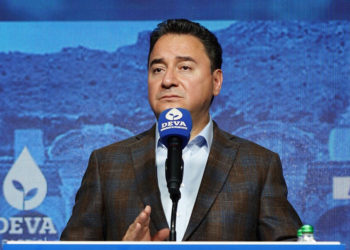 Babacan: Piyasaya değil Beştepe’ye müdahale edin