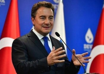 Babacan'dan 'döviz' yorumu: Bu kadar büyük gidiş geliş çok ağır gelir