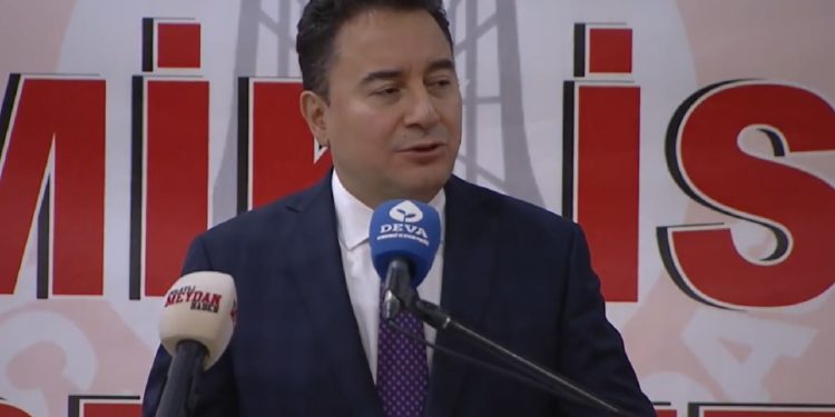 Babacan’dan Erdoğan’a ‘doğan görünümlü şahin’ çıkışı: ‘Ekonomiyi bataklığa sürüklüyor’