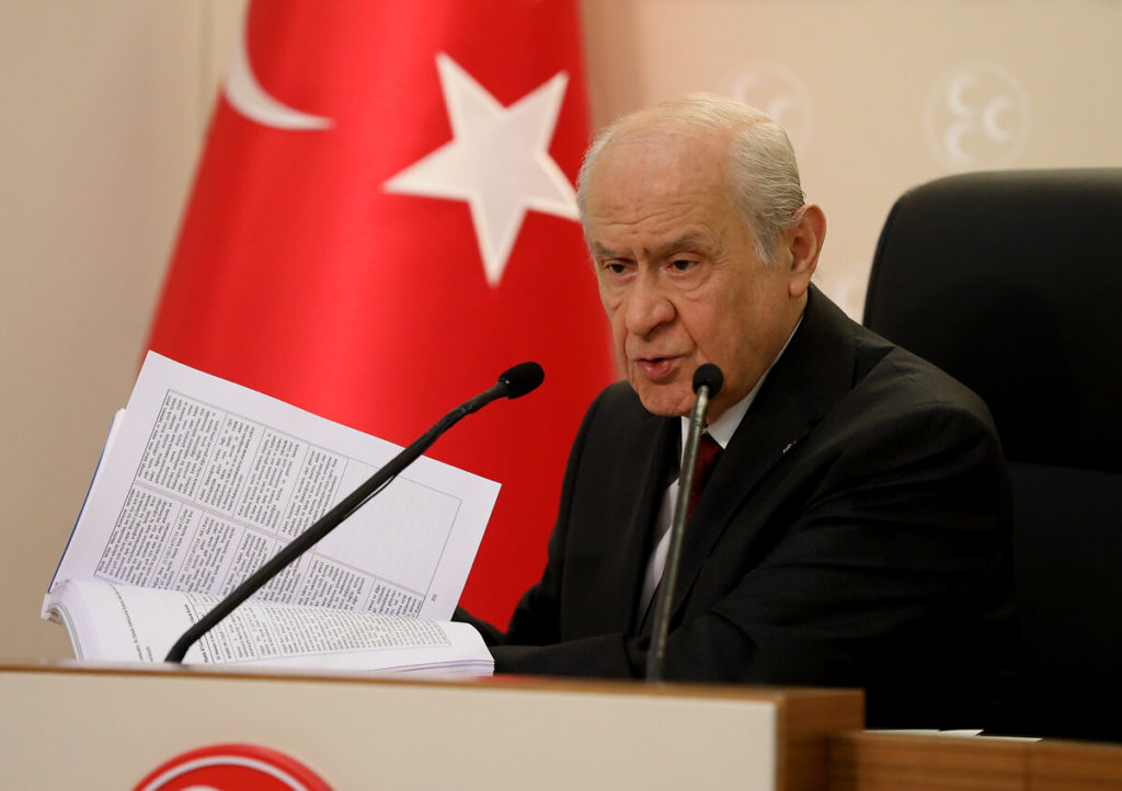 Bahçeli’den muhalif vekillere ağır ifade: Mayası bozuk, meşrebi bulanık, mensubiyeti hasarlı