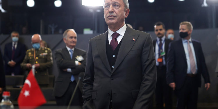 Bakan Akar: Altay tankının motor sorunu çözülemedi