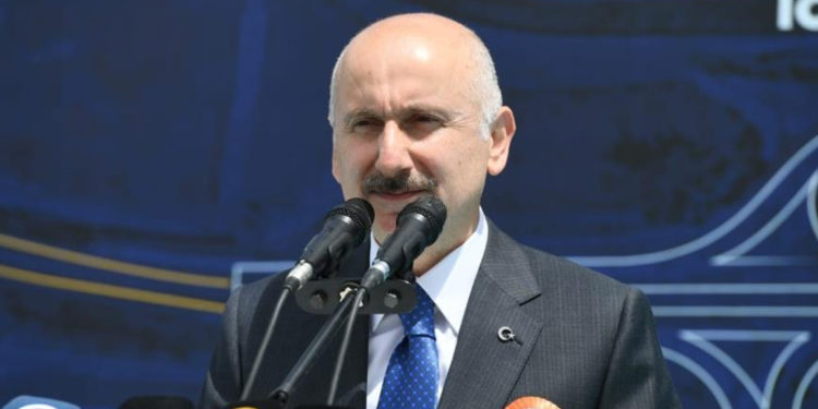 Bakan Karaismailoğlu'ndan Kanal İstanbul açıklaması: En büyük önceliğimiz  genel bütçeye hiç yük getirmeden yapmak