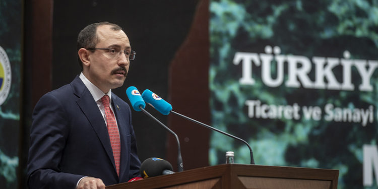 Bakan Muş: Uzun zamandır aşamadığımız bir seviyeyi bu yıl aştık; Cumhurbaşkanımız ihracatta ulaştığımız büyük rekoru açıklayacaktır