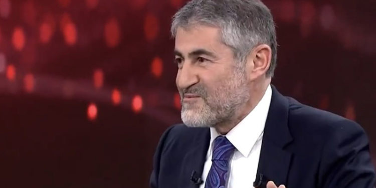 Bakan Nebati: 20 Aralık'ta dolar satılmadı, kamu bankaları devreye girmedi; bireysel satıcılar devreye girdi, birbirleriyle yarıştılar