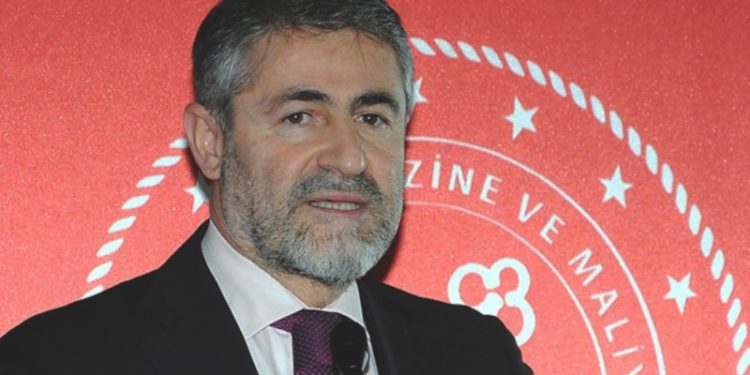 Bakan Nebati 'yastık altındaki' altınları istiyor