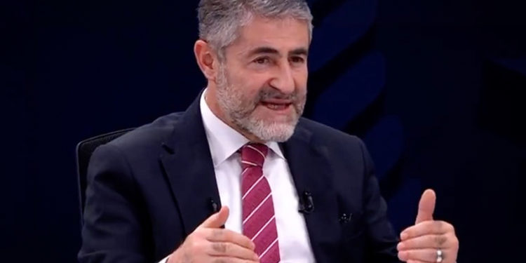 Bakan Nebati: İktidar seçime giderken dövizi yükseltmeyi göze alır mı?