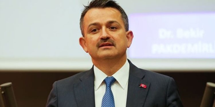 Bakan Pakdemirli: Bugün itibarıyla, 2,7 milyar liralık destek ödemesi çiftçilerimizin hesaplarına aktarılacak