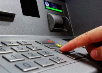 Banka, müşterilerine ‘yanlışlıkla’ para dağıttı
