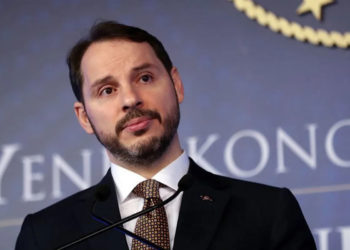 Berat Albayrak’ın yazışmalarını haberleştiren 6 gazeteciye ceza talebi