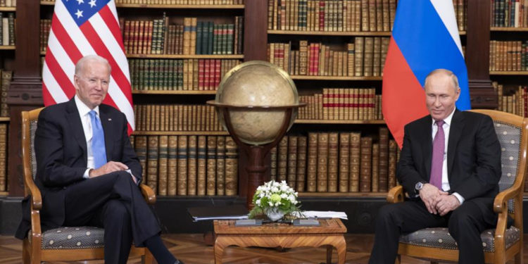 Beyaz Saray: Biden ile Putin yarın telefon görüşmesi gerçekleştirecek