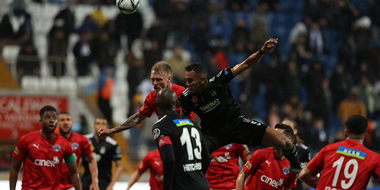 Beşiktaş, Kasımpaşa engelini aşamadı; galibiyet hasreti 5 maça çıktı