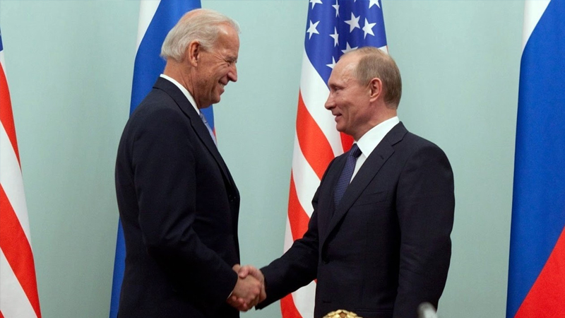 Biden, Putin'i "Ukrayna'yı işgal etmenin sonuçları" konusunda uyaracak