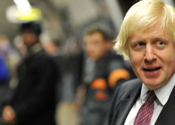 Britanya Başbakanı Johnson 3'üncü doz aşısını oldu