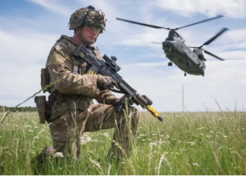 Britanya Savunma Bakanı, Rusya'nın olası işgalinde Ukrayna'ya asker göndermeyeceklerini söyledi