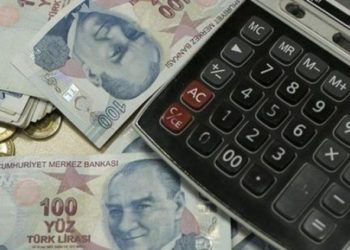 CHP'li Akın: Üreticinin fiyat indirmesi zor; yeni yılda da zamların “kademeli tarifeler” aracılığıyla “örtülü” şekilde yapılacak