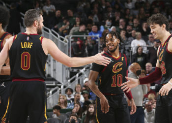 Cedi Osman yıldızlaştı, Cavaliers son şampiyonu yendi