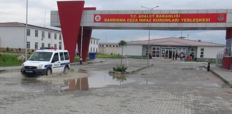 Cezaevi yönetiminden işkence iddiasına yanıt: ‘Kendi kendini darp etti’