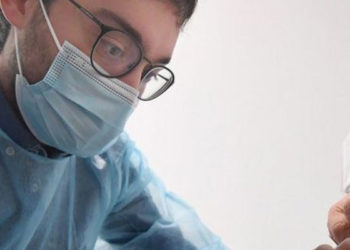 Covid: İtalya’da aşısızlara kısıtlamalar getiren 'süper yeşil pasaport' devrede