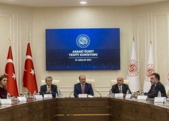 'Cumhurbaşkanlığı dahil oldu, asgari ücret görüşmelerinde kriz çıktı' iddiası